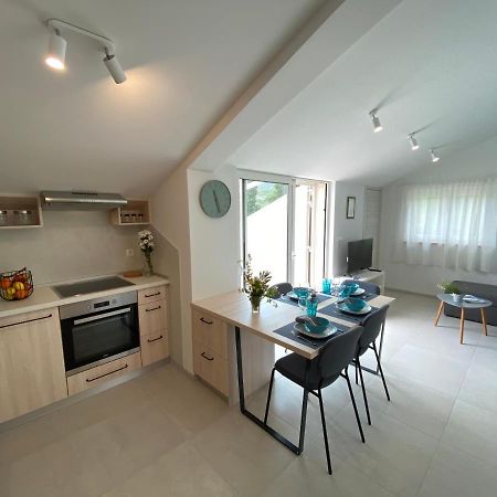 Apartment Vital Nerezine Ngoại thất bức ảnh
