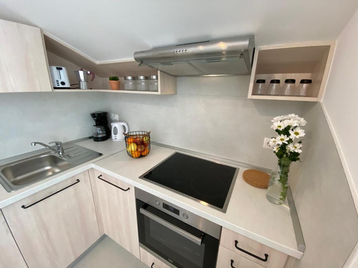 Apartment Vital Nerezine Ngoại thất bức ảnh